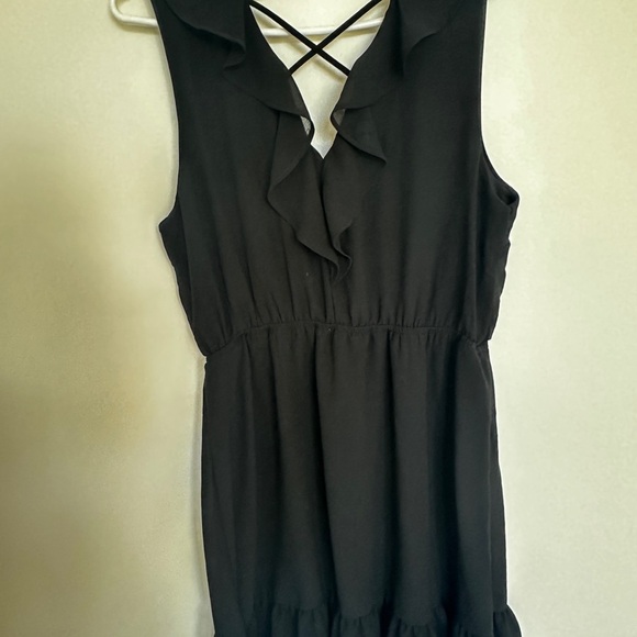 Monteau Black Ruffled Ruched V-Neck Sundress size medium - Picture 4 of 4